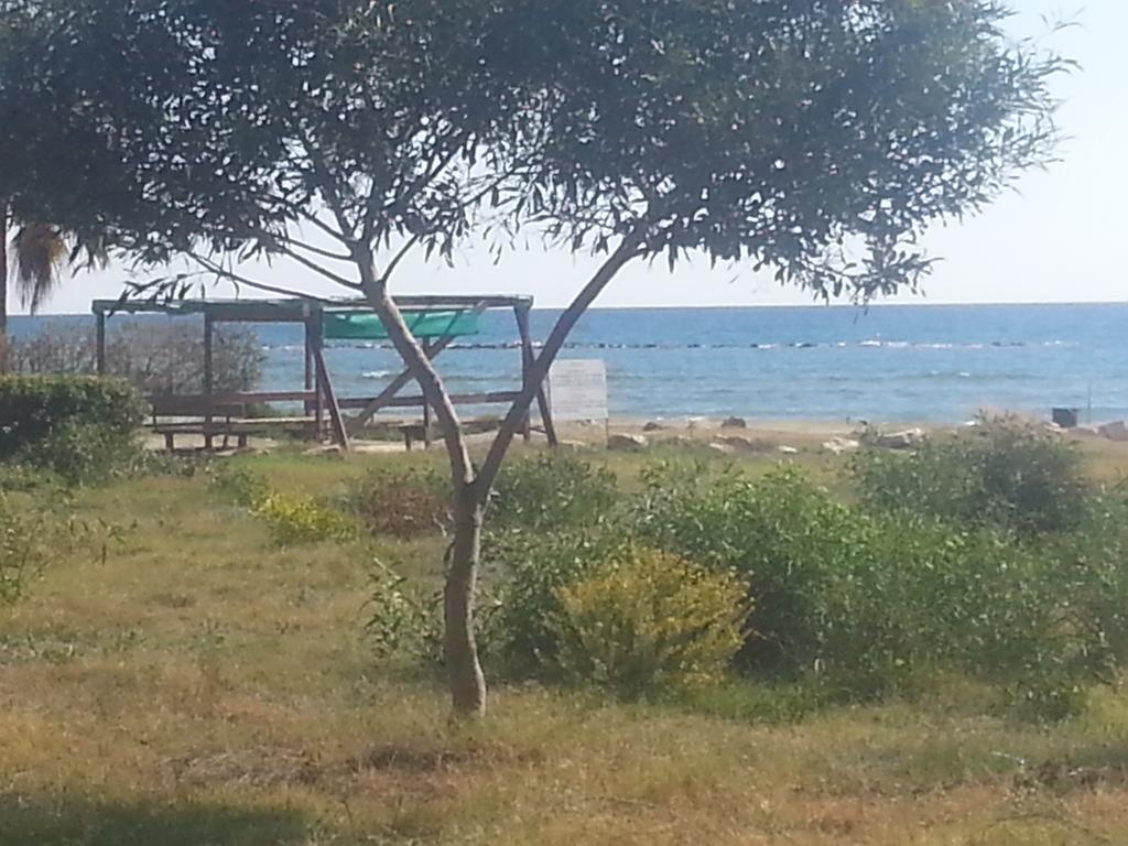 Kermia Beach Apartment Larnaca Camera foto